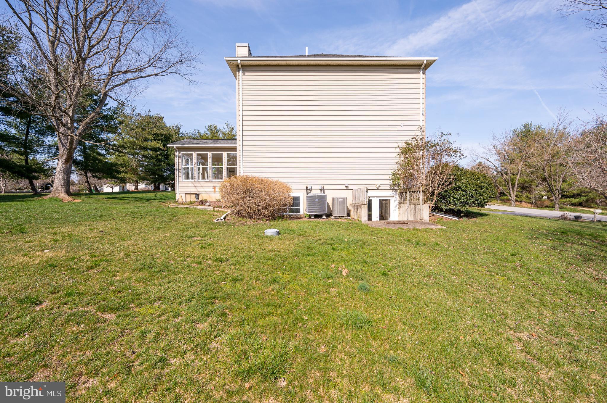 STONEBROOK - Residential