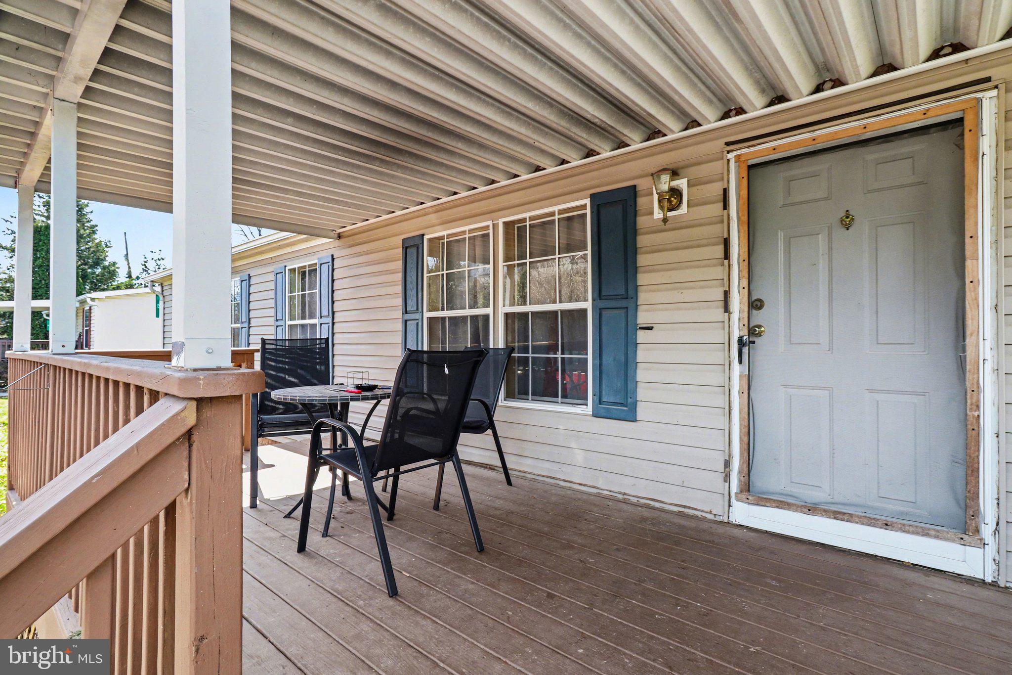 NORTH RIDGE ACRES - Residential