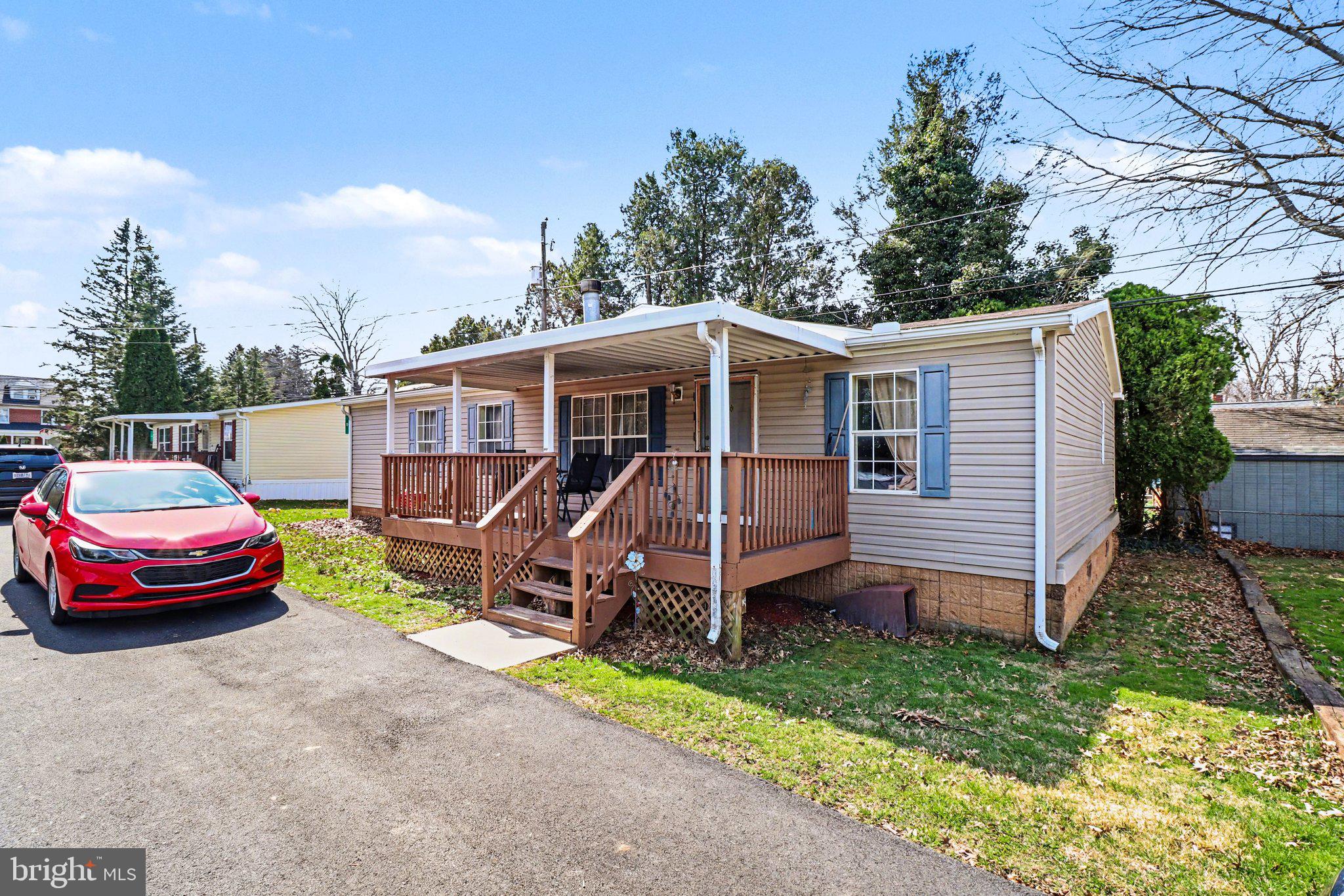 NORTH RIDGE ACRES - Residential