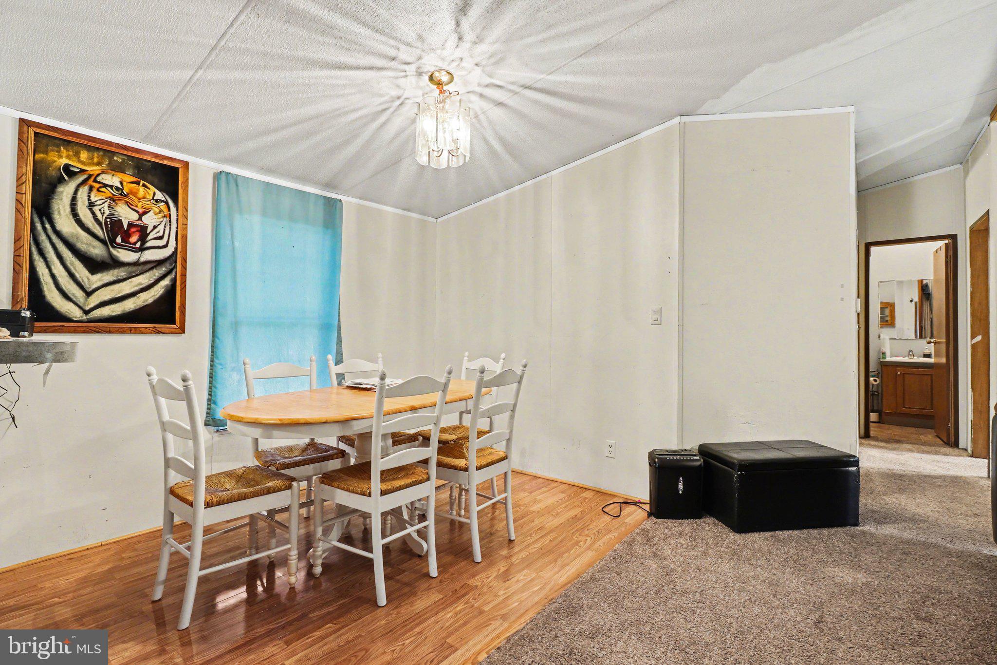 NORTH RIDGE ACRES - Residential