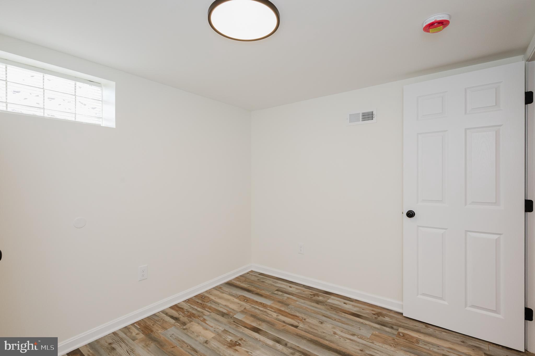 CAMELOT - Residential