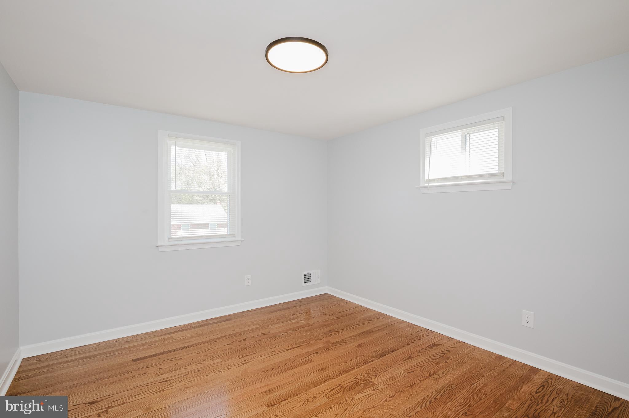 CAMELOT - Residential