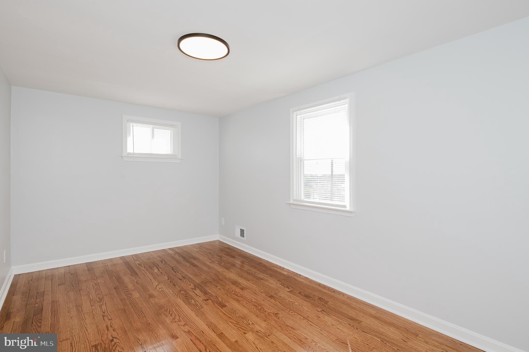 CAMELOT - Residential