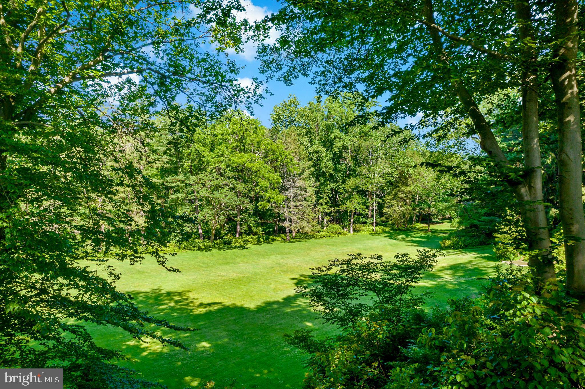 GLADWYNE - Residential