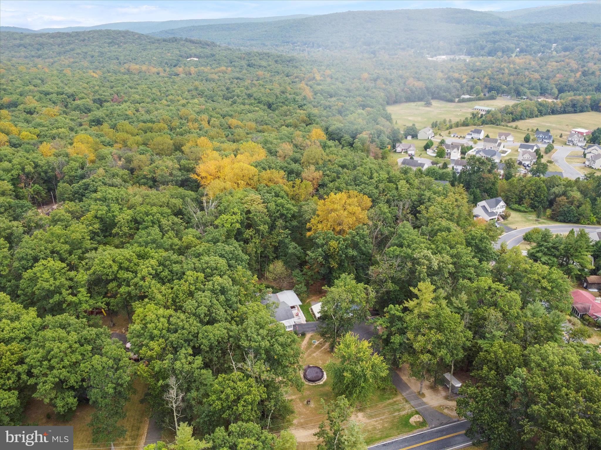 KNOB HILL - Residential