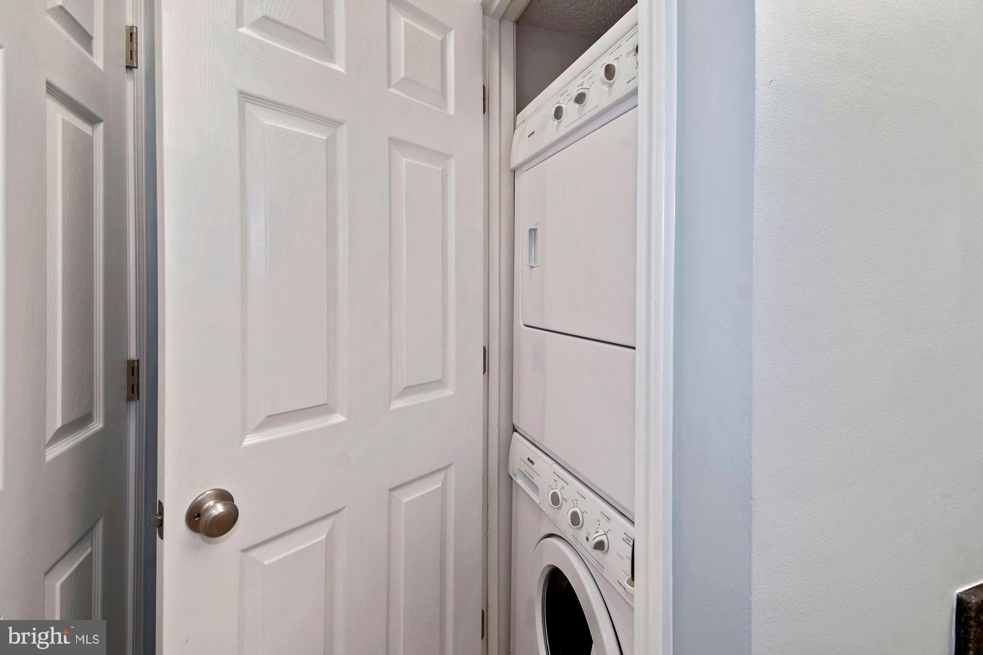 STONECROFT CONDO - Residential