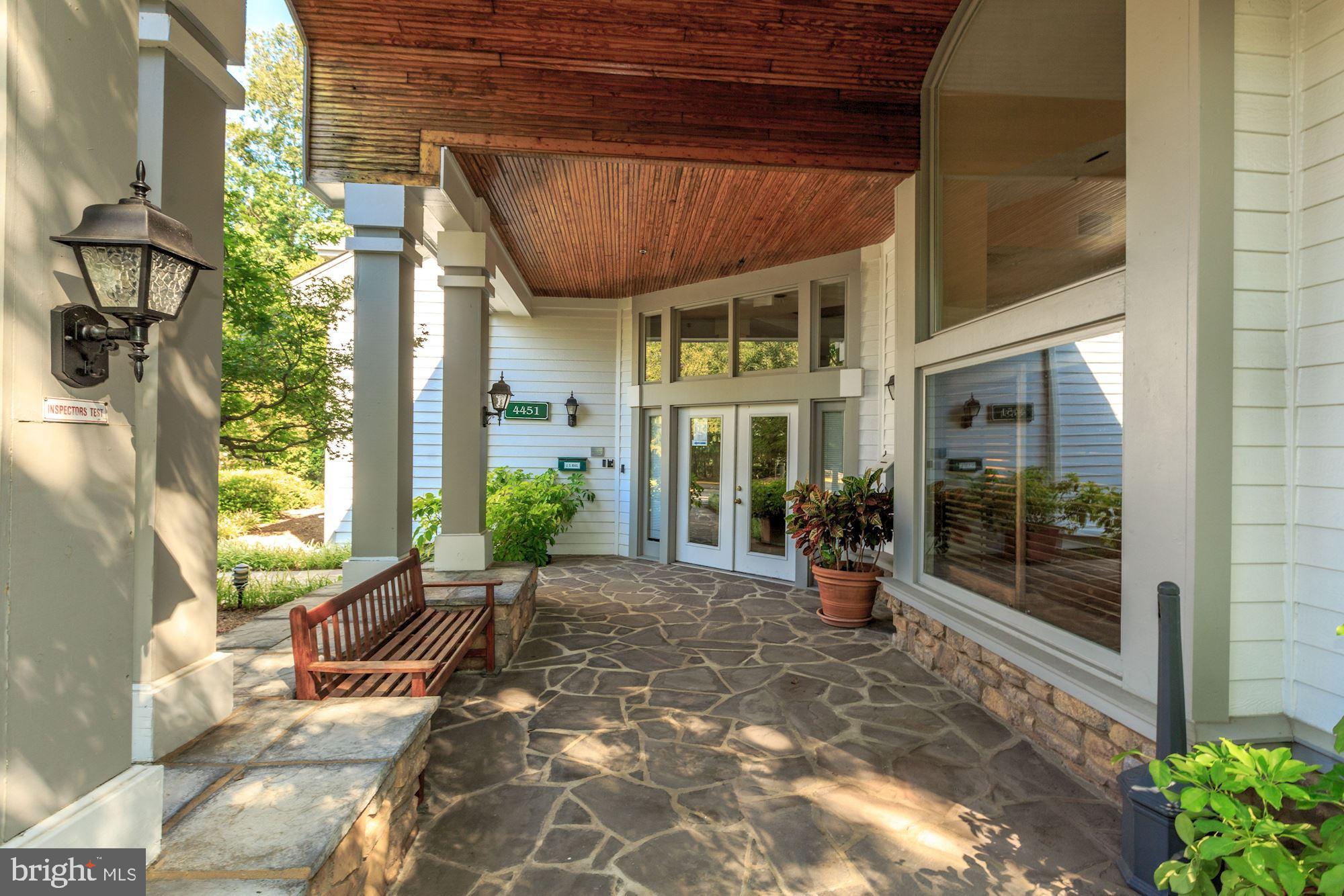 STONECROFT CONDO - Residential