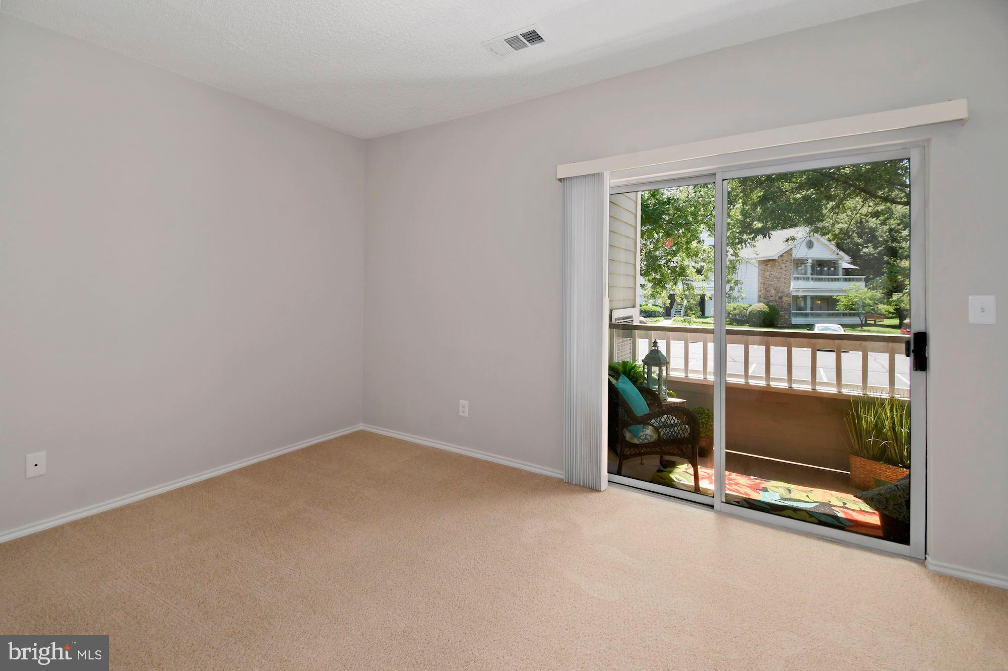 STONECROFT CONDO - Residential