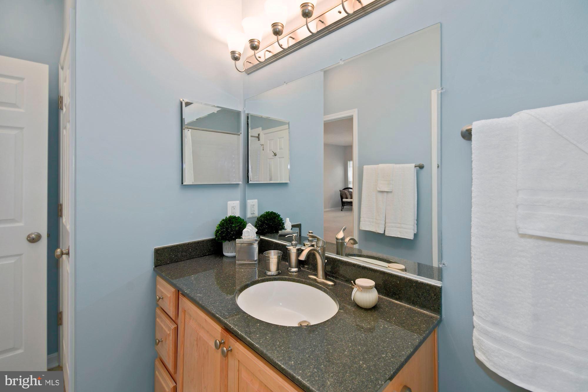 STONECROFT CONDO - Residential