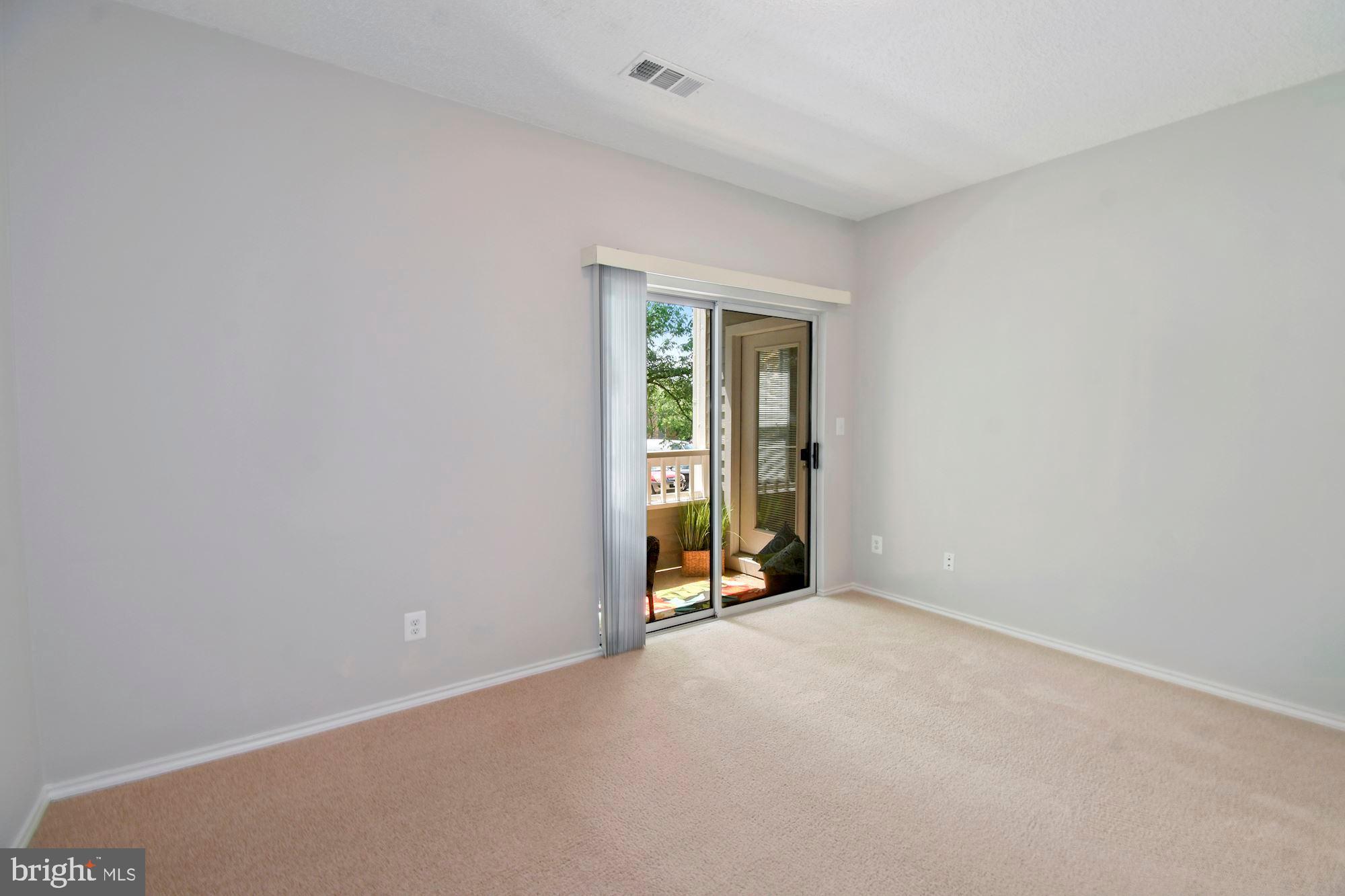 STONECROFT CONDO - Residential