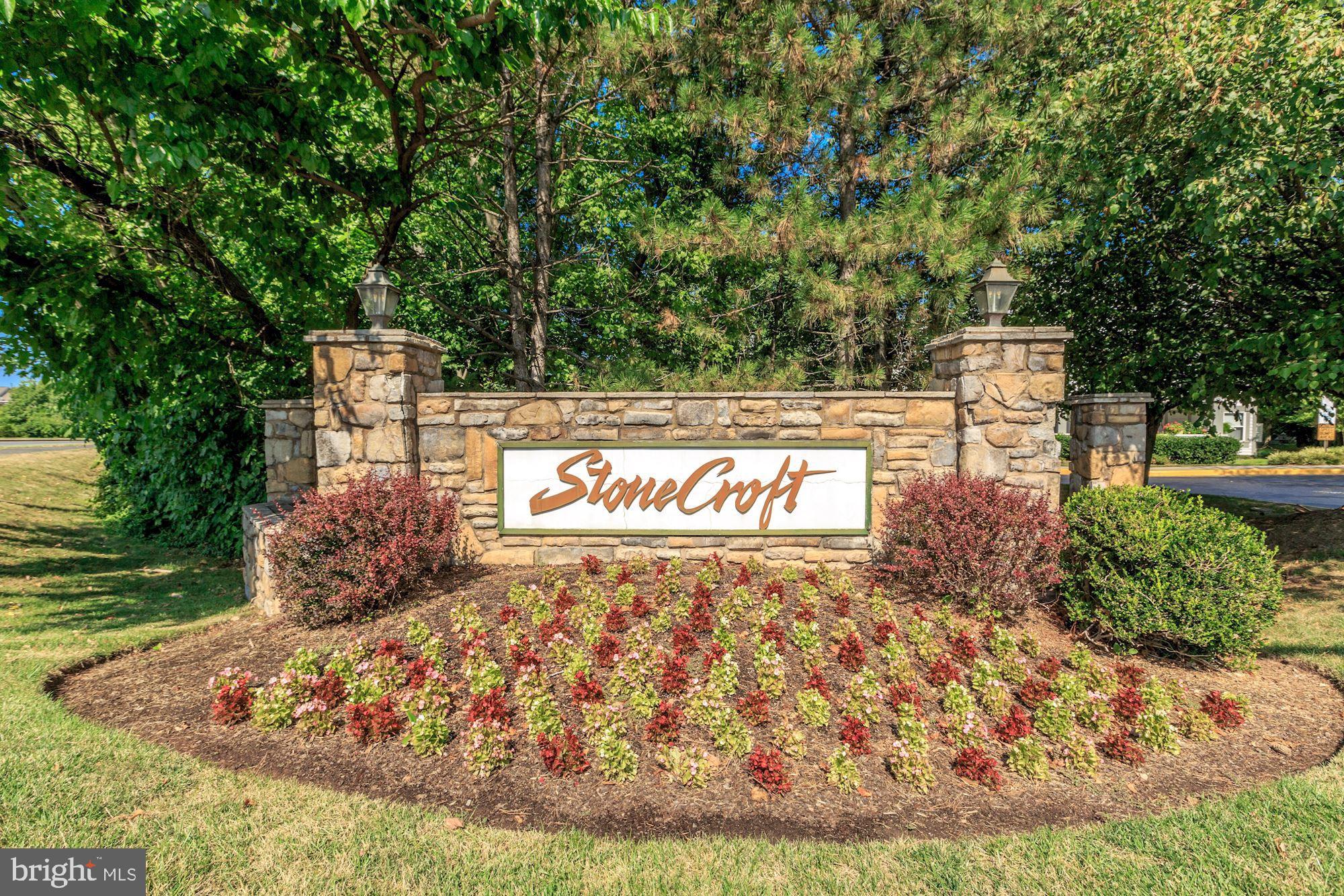 STONECROFT CONDO - Residential