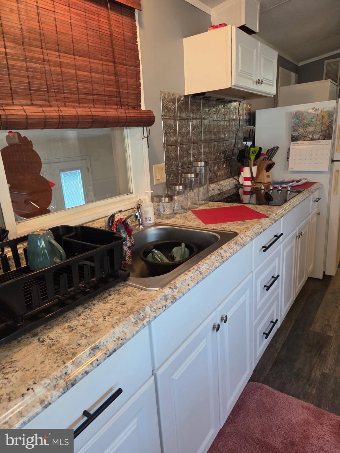 168, 169 & 170 NOOTKA LANE