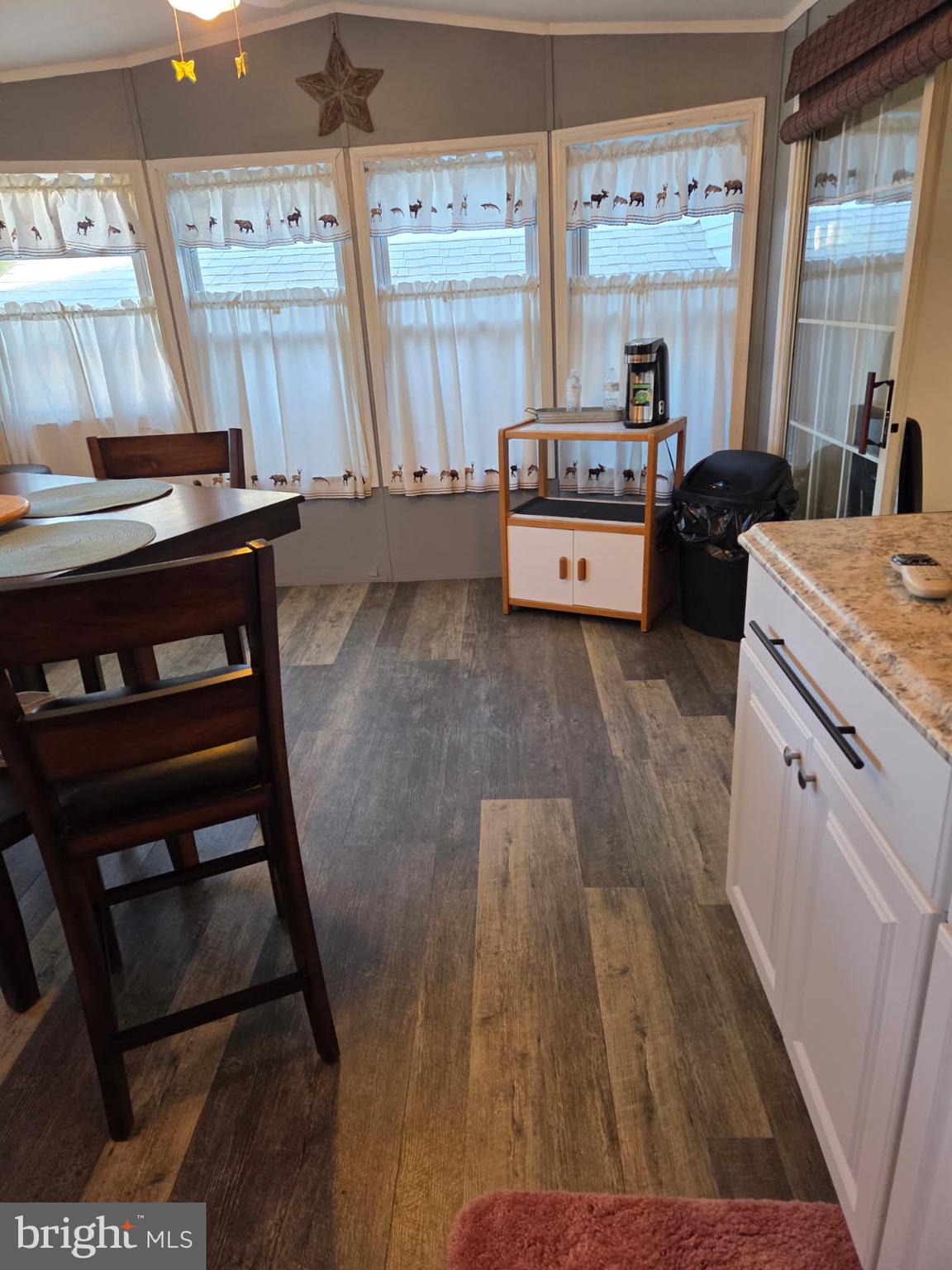 INDIAN ACRES - Residential