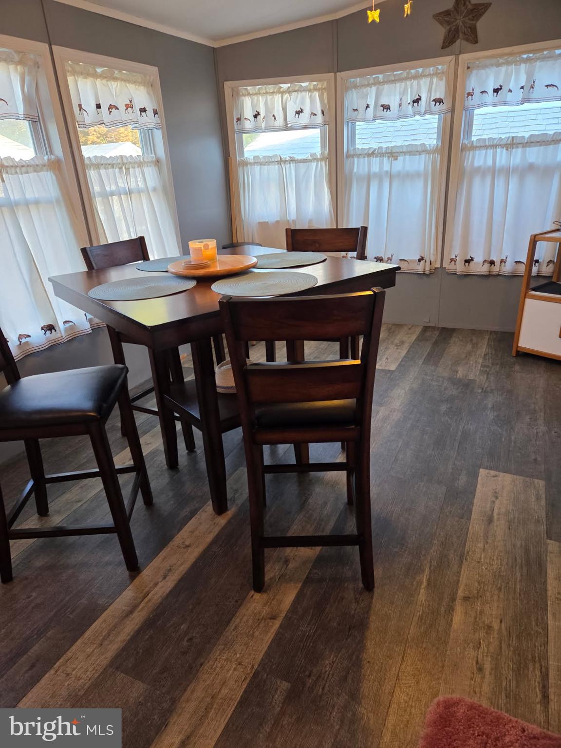 168, 169 & 170 NOOTKA LANE