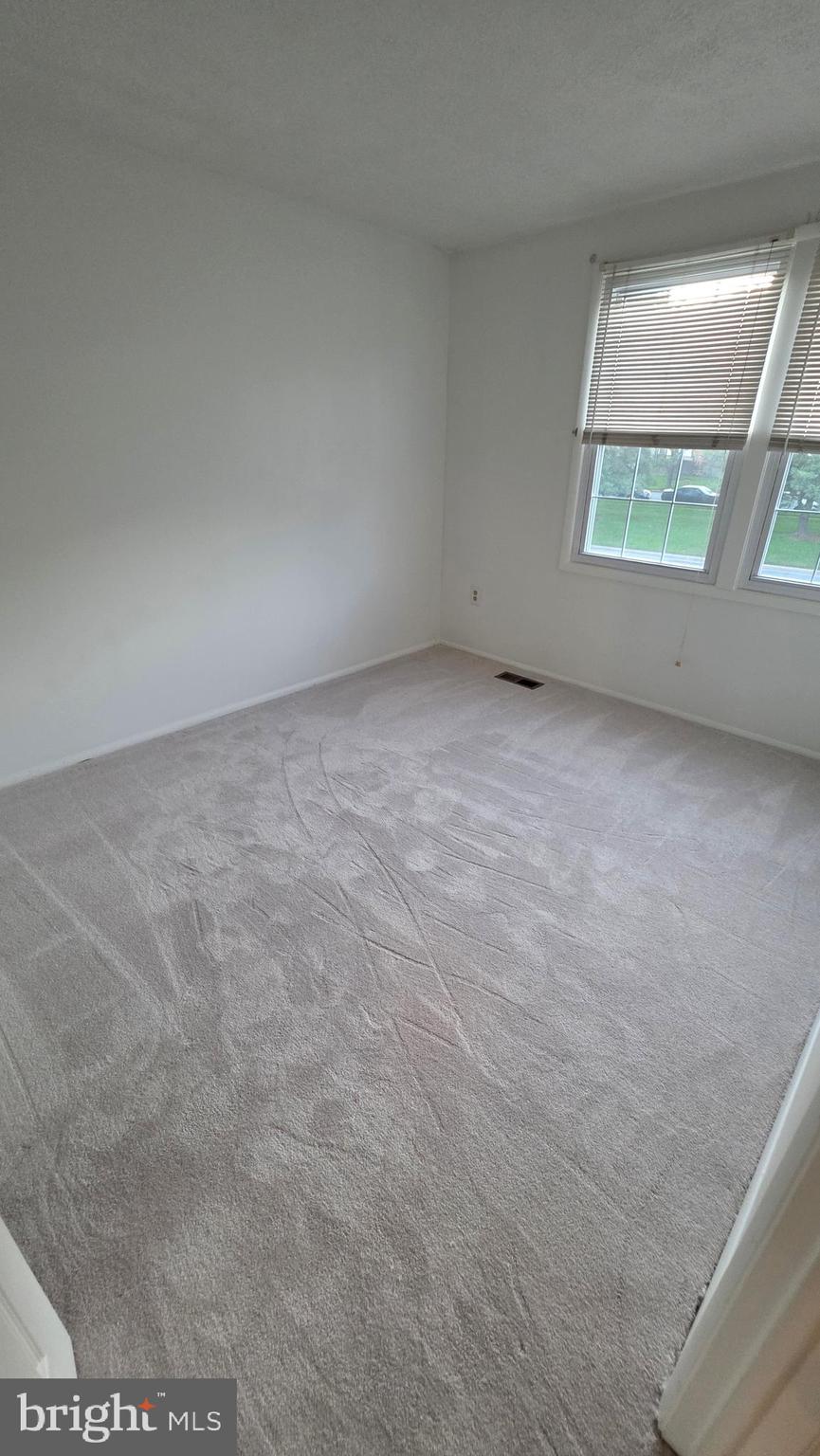 AMBER MEADOWS - Residential