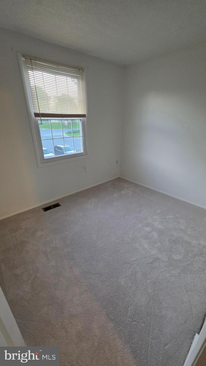 AMBER MEADOWS - Residential