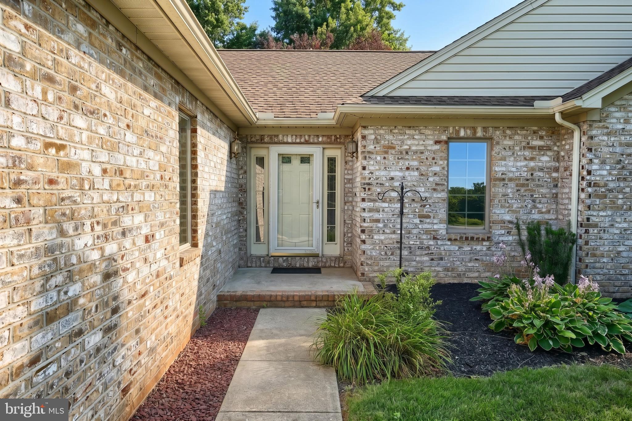 2874 SPARROW DRIVE