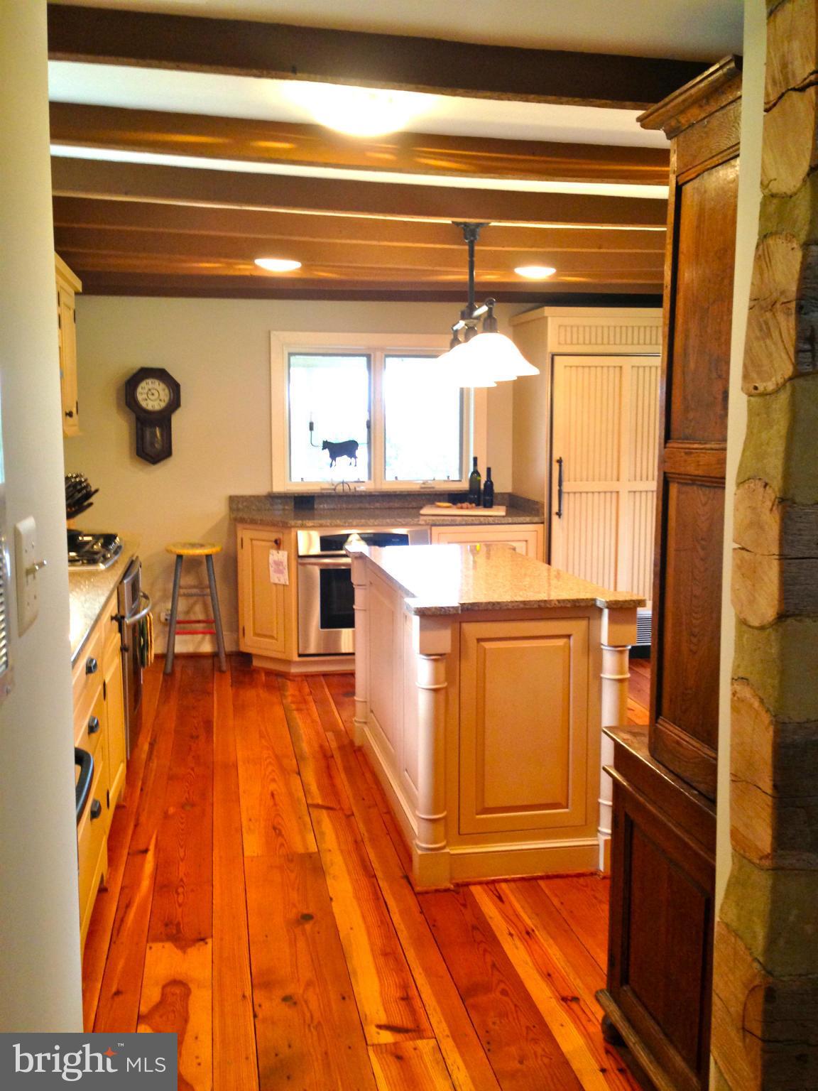 HUNTING HILL FARMS - Residential