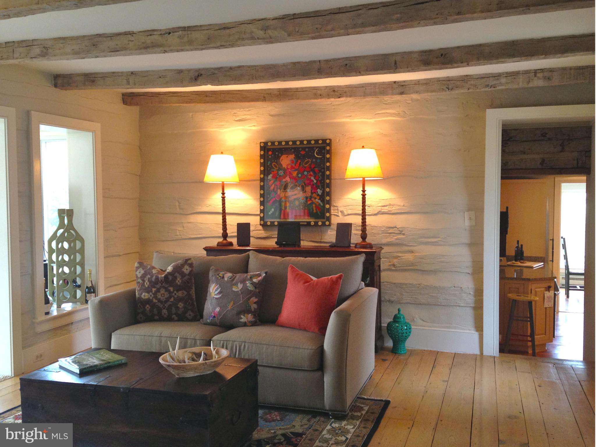 HUNTING HILL FARMS - Residential