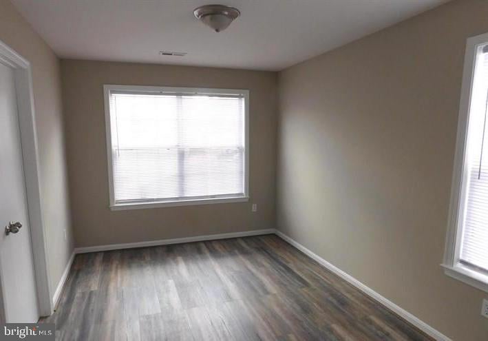 100 MAYFAIR PLACE 169