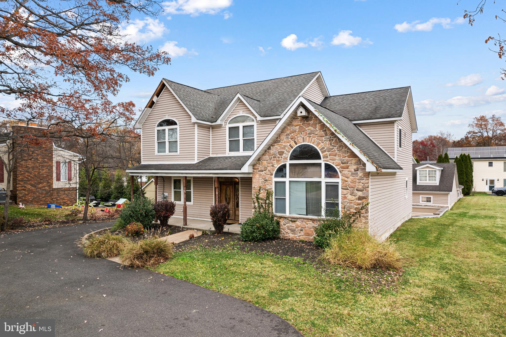 HIGHLAND PINES - Residential