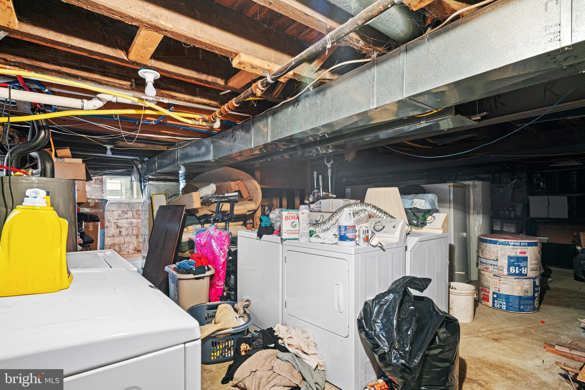 HIGHLAND PINES - Residential