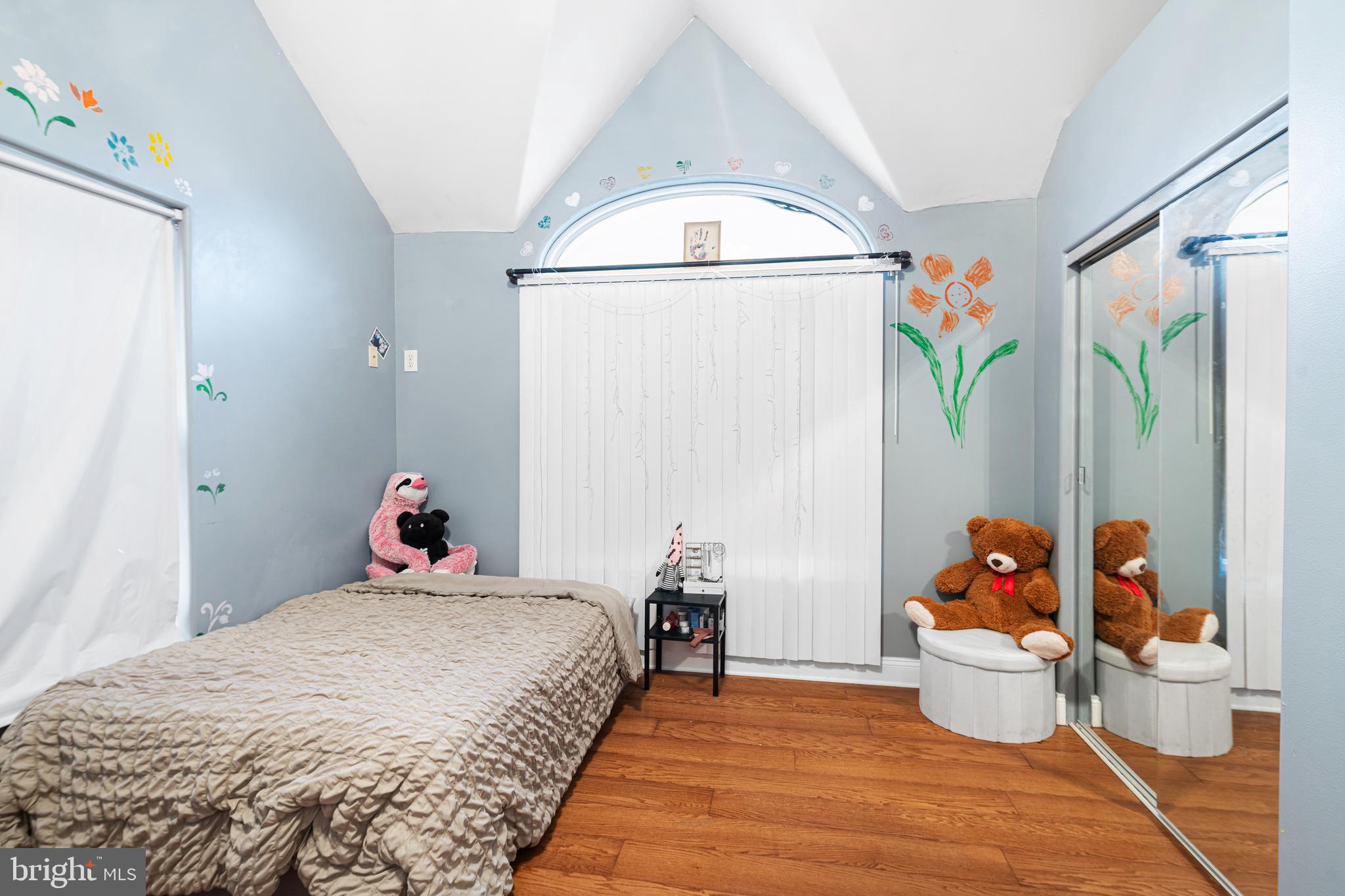 HIGHLAND PINES - Residential