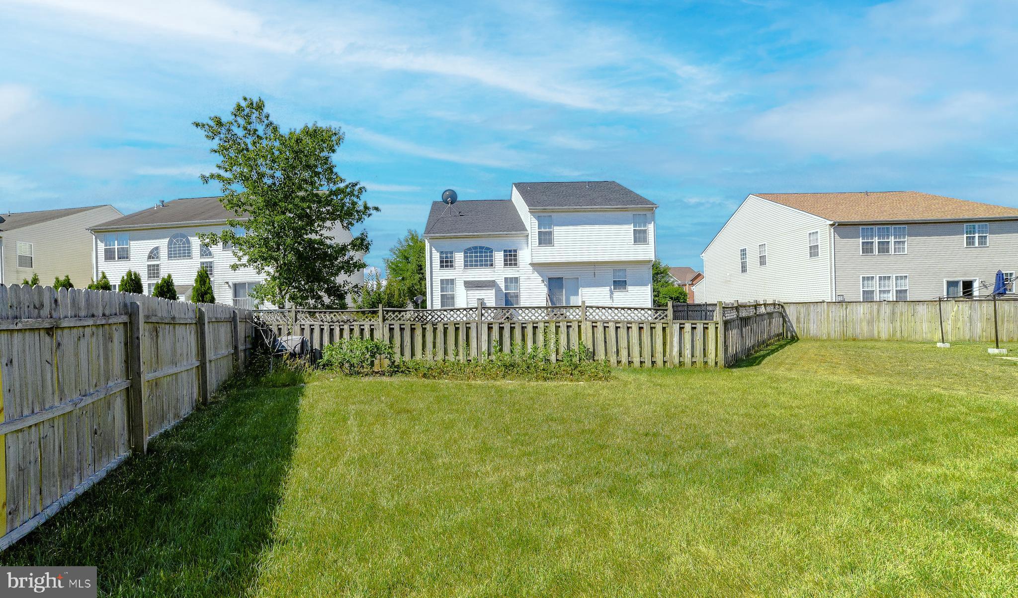 WESTBURY - Residential