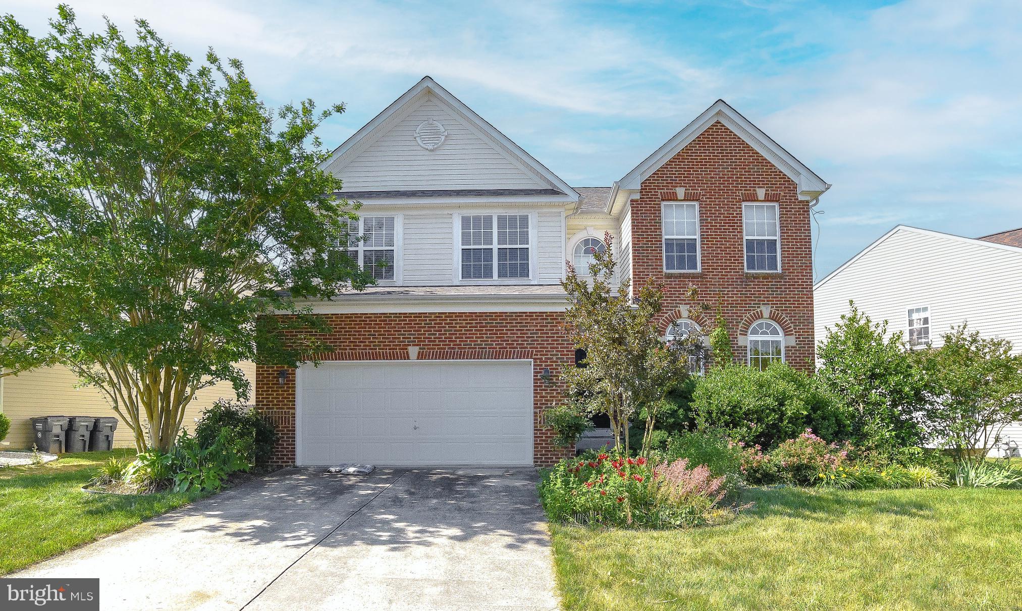 WESTBURY - Residential