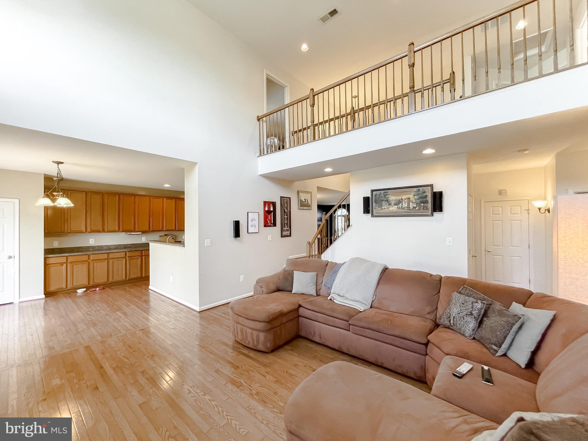 WESTBURY - Residential