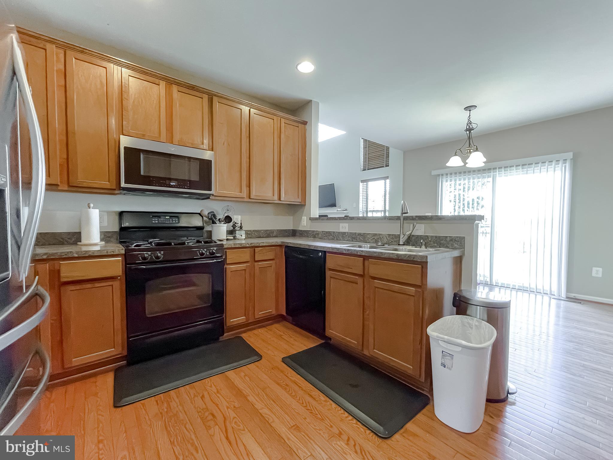 WESTBURY - Residential