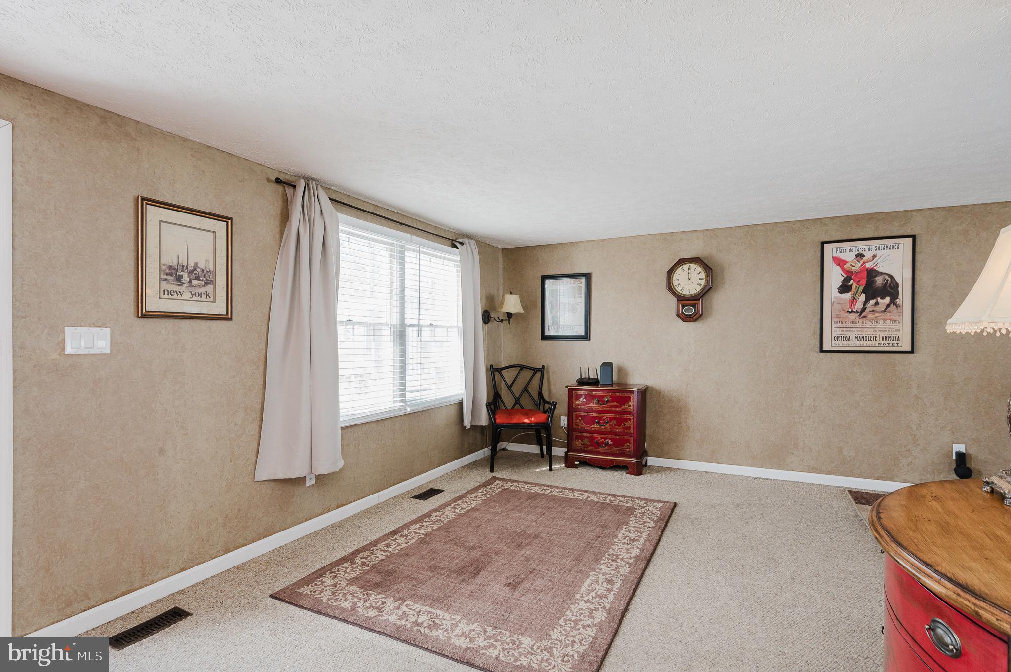 NOTTINGHAM WOODS - Residential