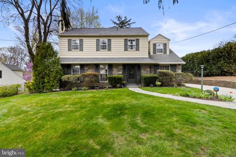 Photo of 421 Saint Davids Road, WAYNE, PA 19087 (MLS # PADE2113036)