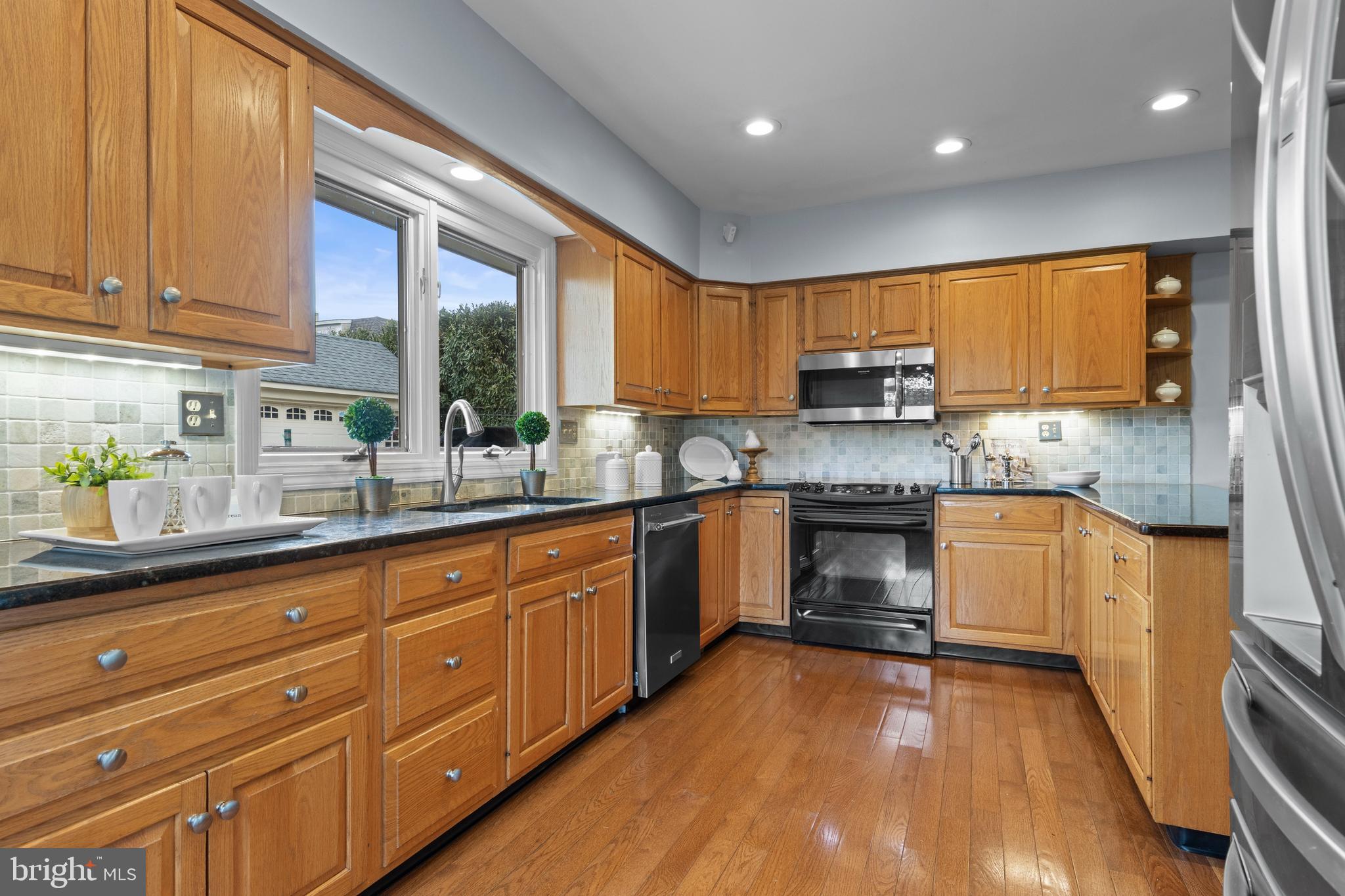 SOUTH WAYNE - Residential