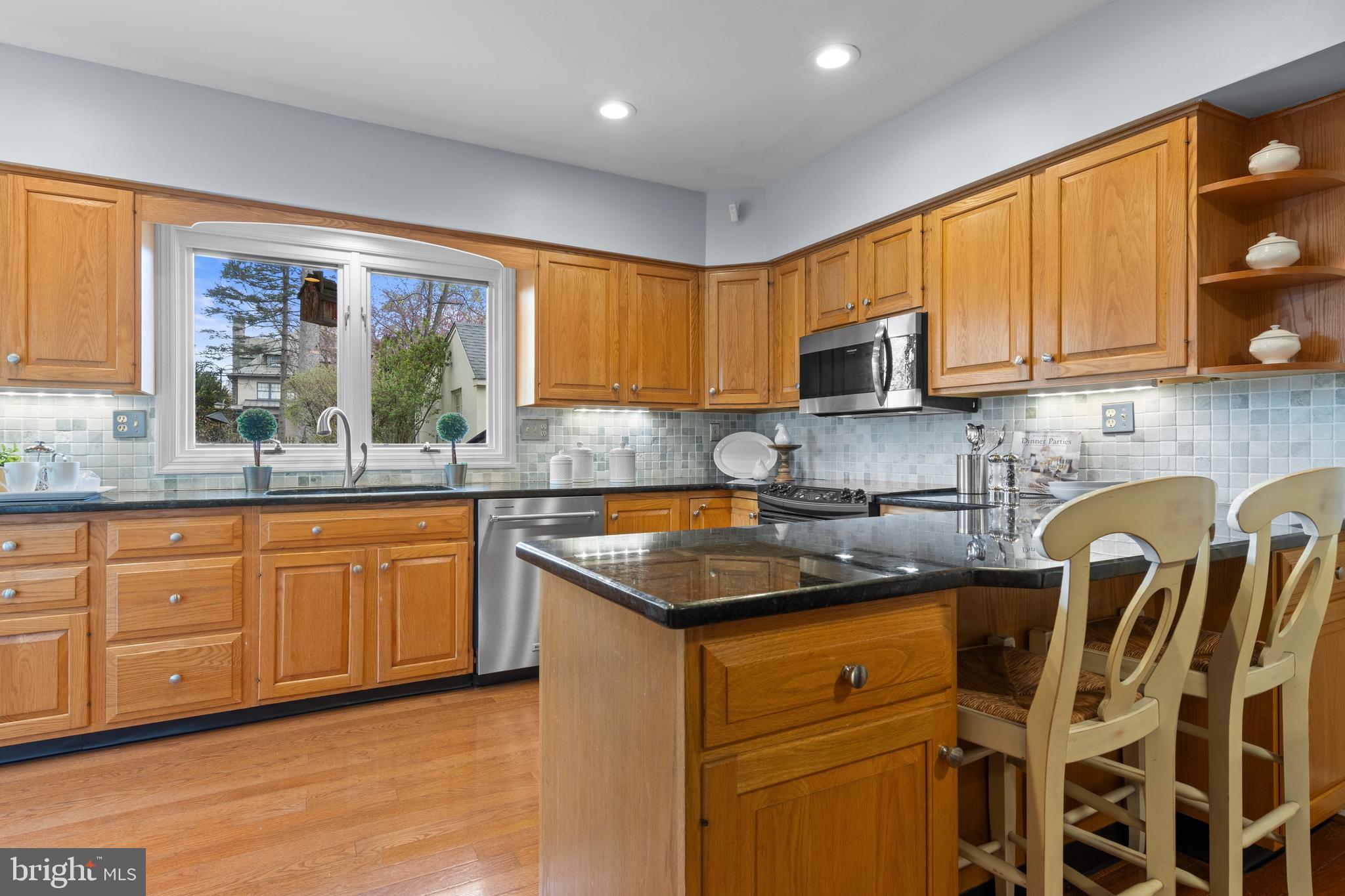 SOUTH WAYNE - Residential