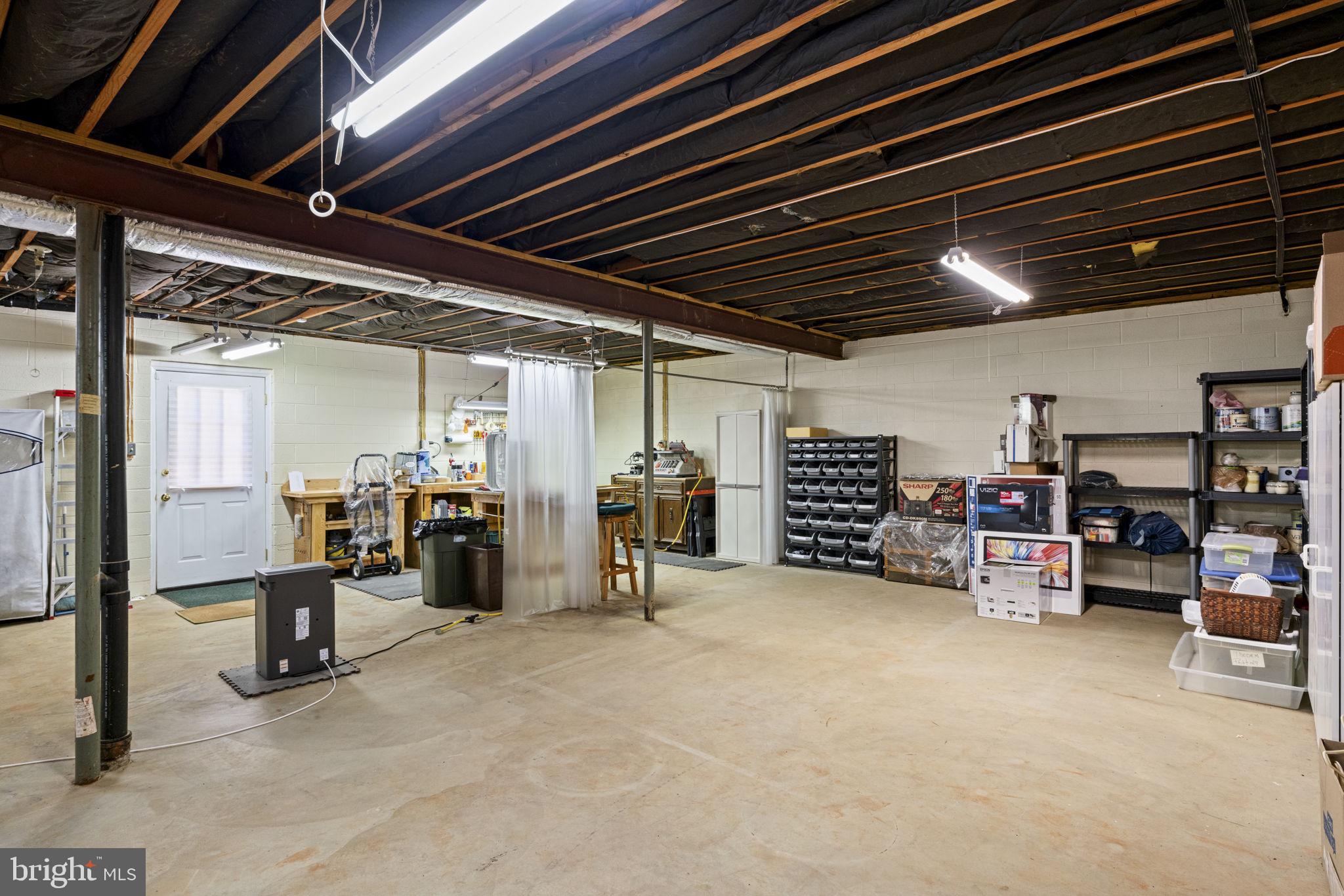 BULL RUN MOUNTAIN - Residential