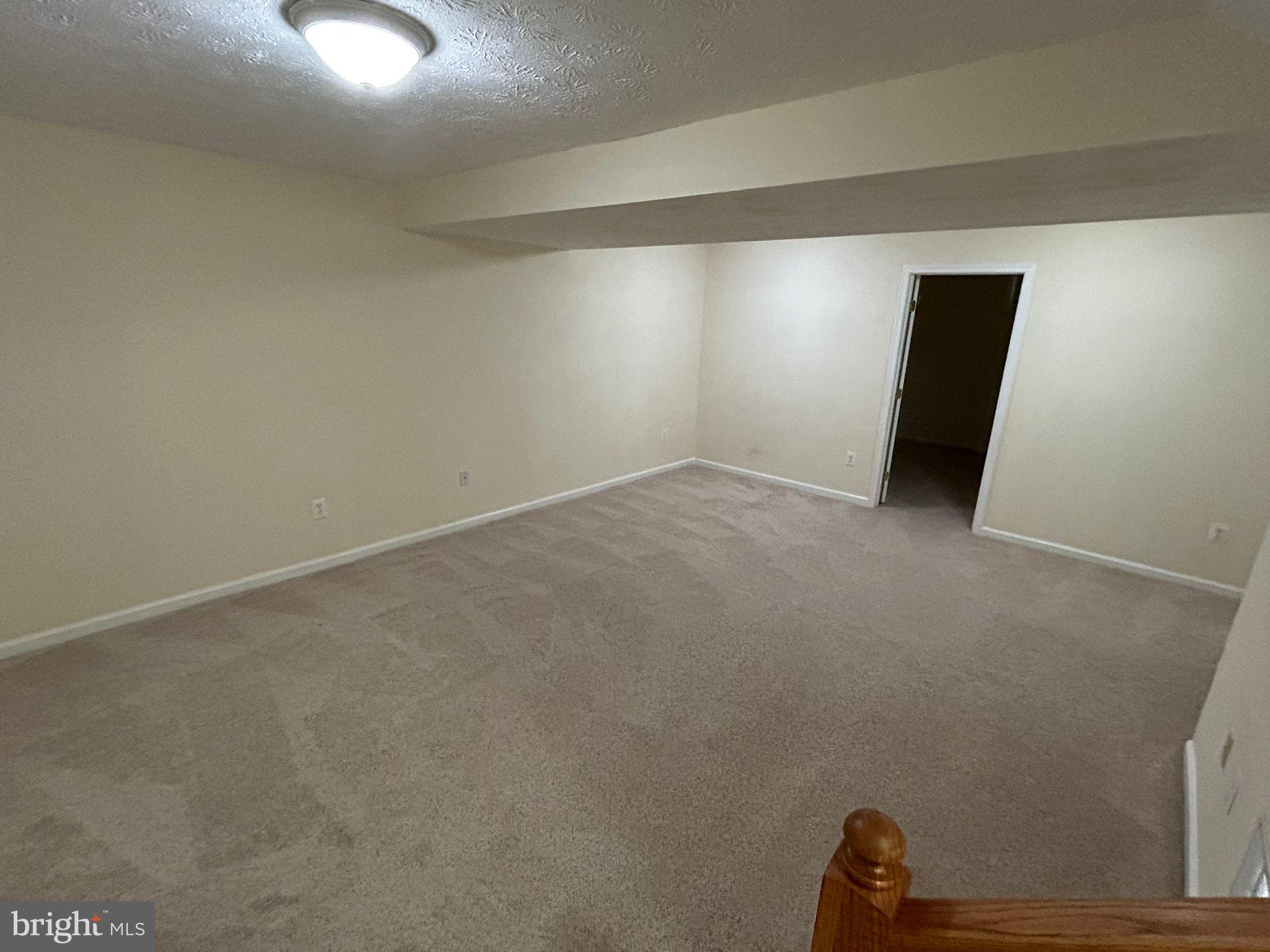 PAPILLON - Residential Lease