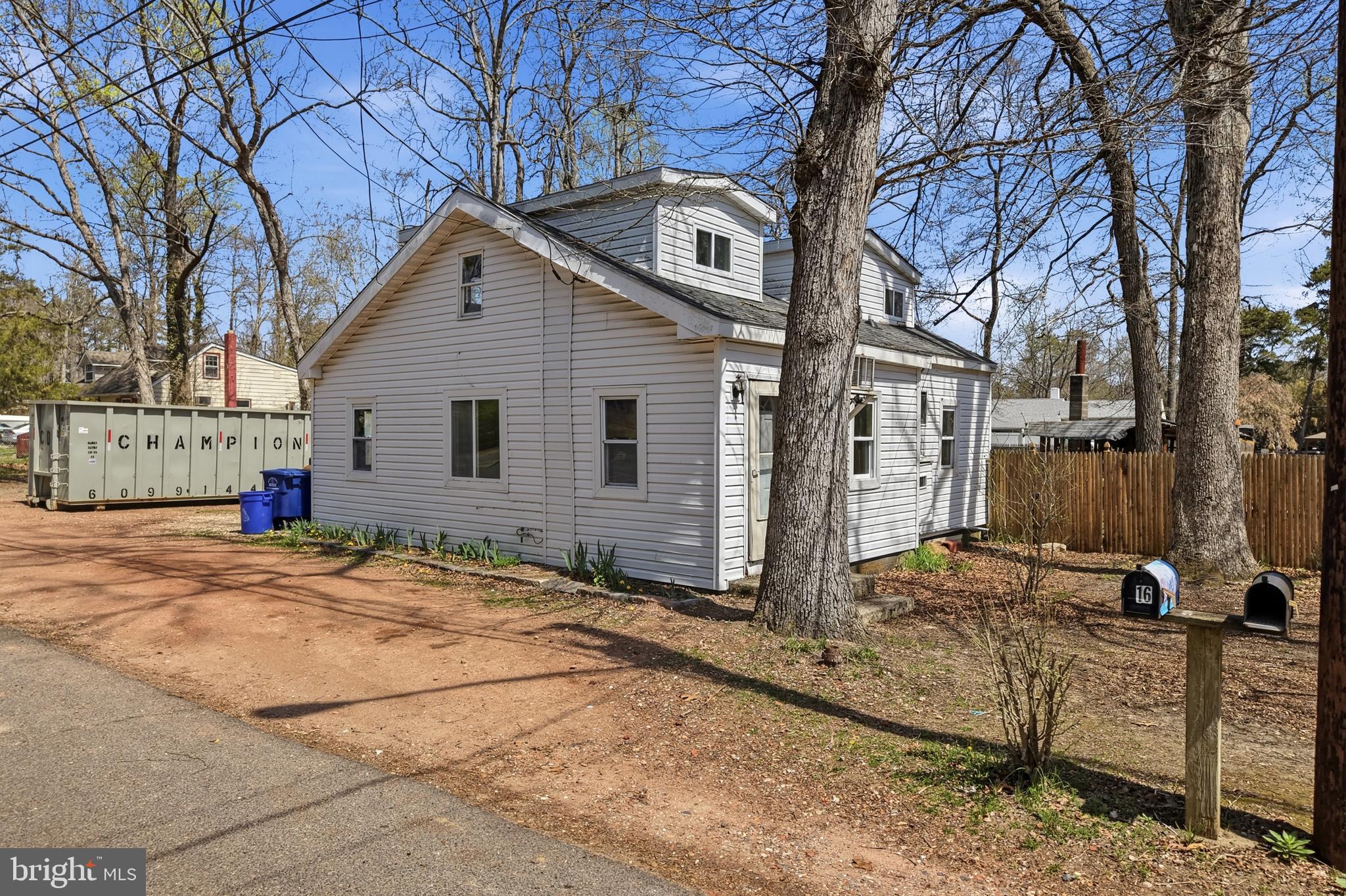 16 PEAR AVENUE