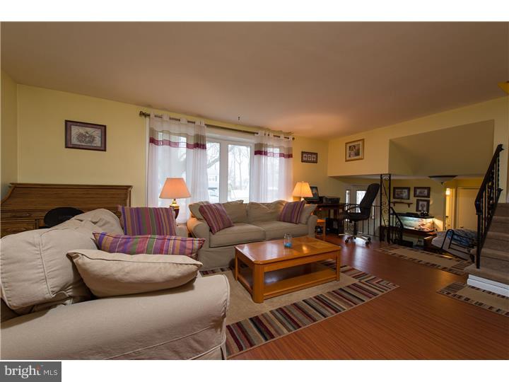 WOODBROOK - Residential