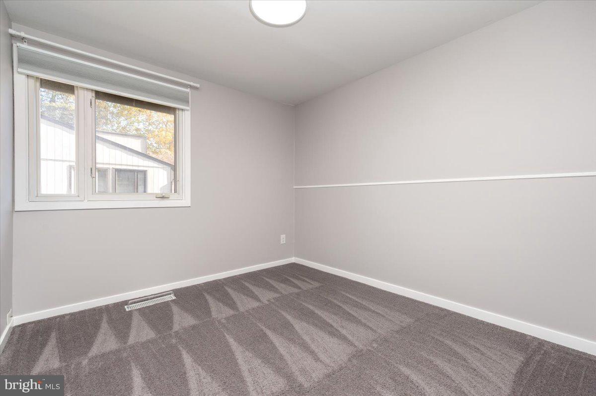 WOODSIDE SQUARE - Residential