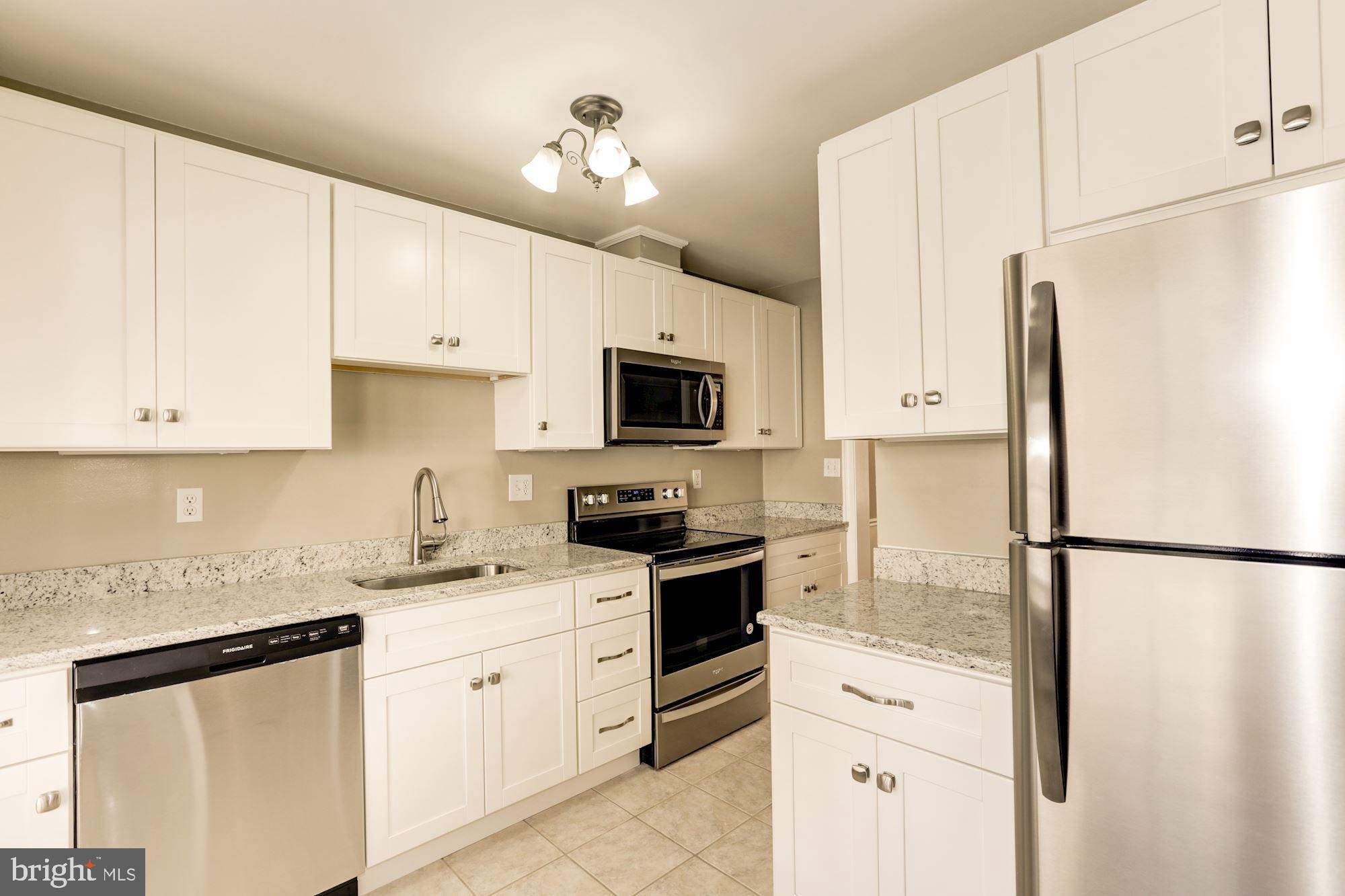 SHUTERS HILL - Residential Lease