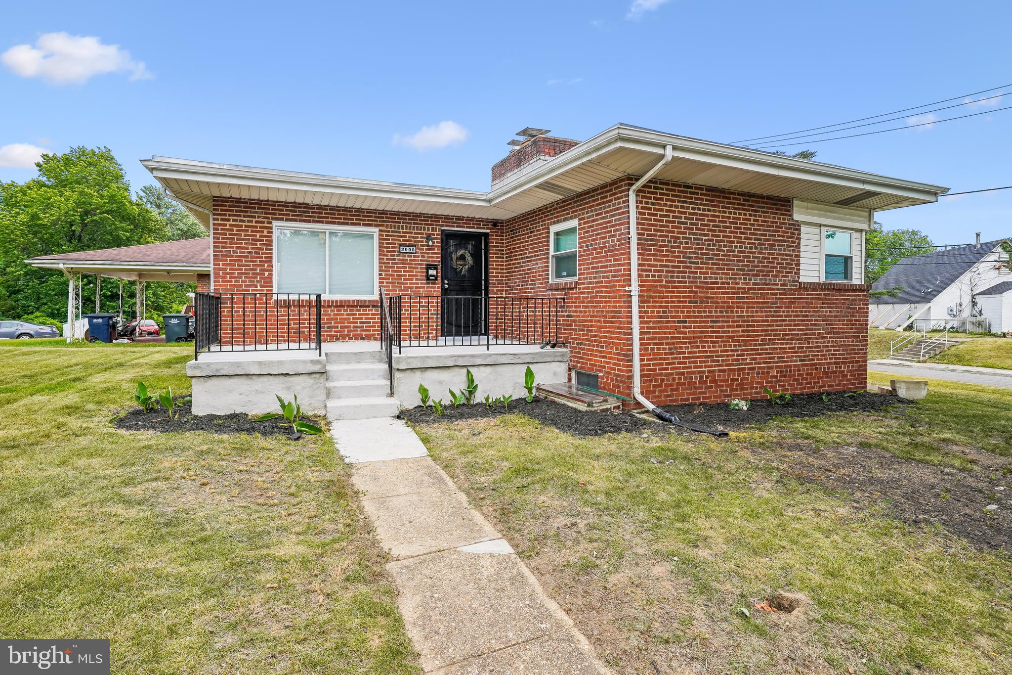 2000 JASPER STREET SE