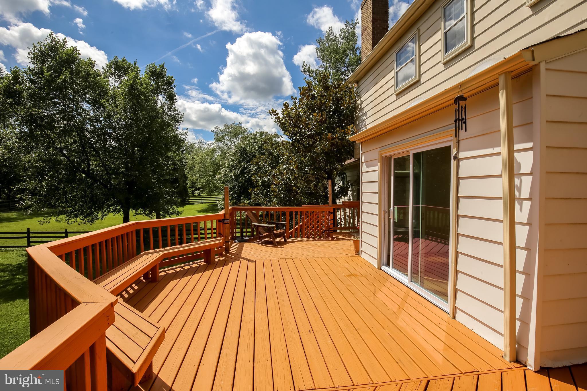 POTOMAC OUTSIDE - Residential Lease