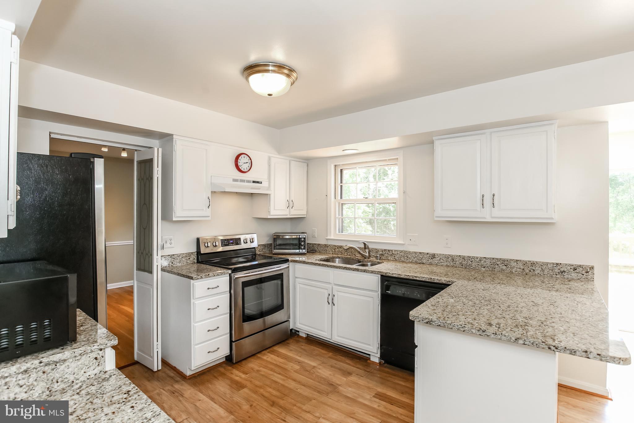 POTOMAC OUTSIDE - Residential Lease