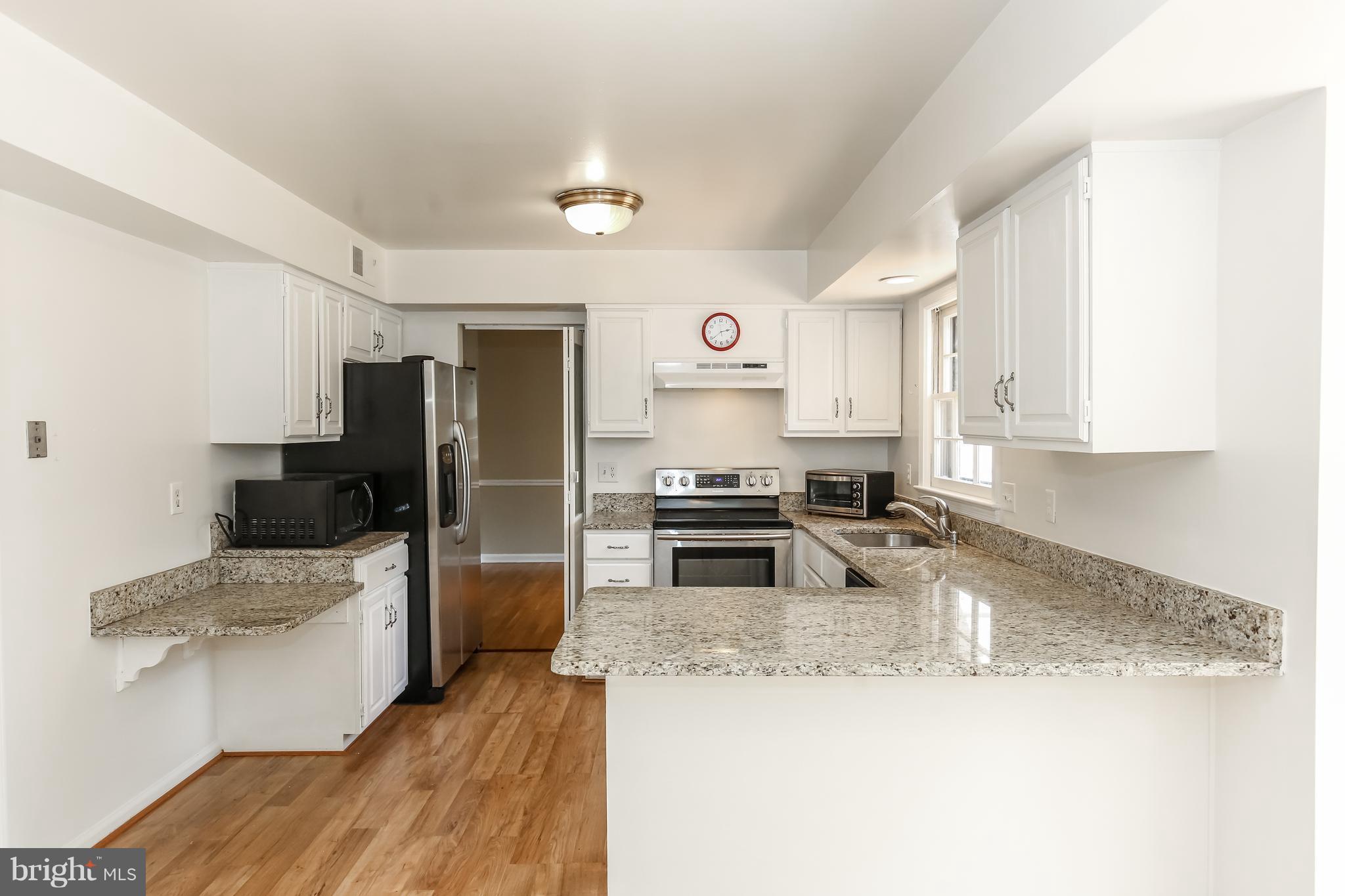 POTOMAC OUTSIDE - Residential Lease