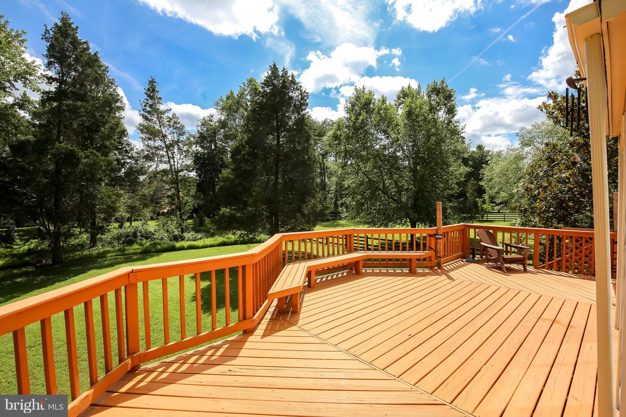 POTOMAC OUTSIDE - Residential Lease