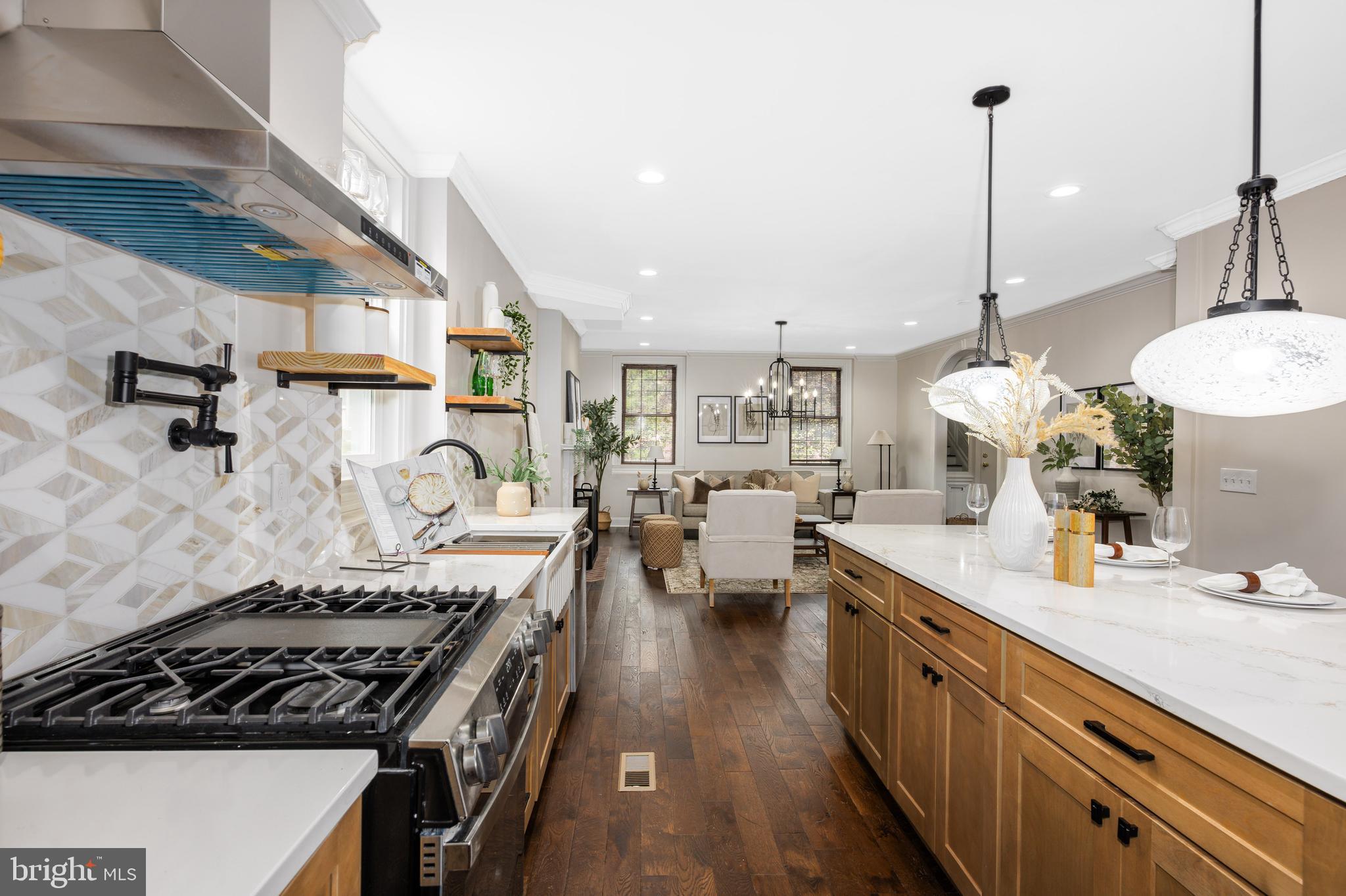 RESERVOIR HILL - Residential