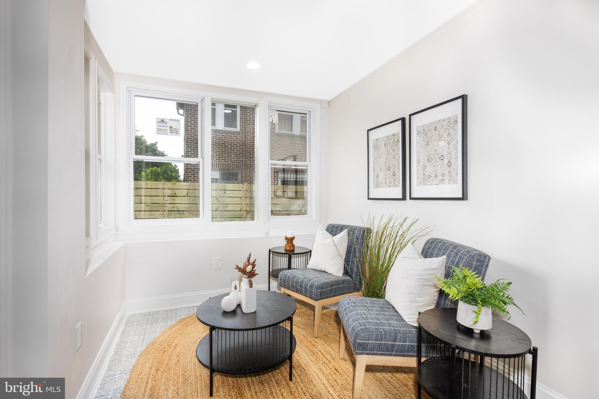 RESERVOIR HILL - Residential