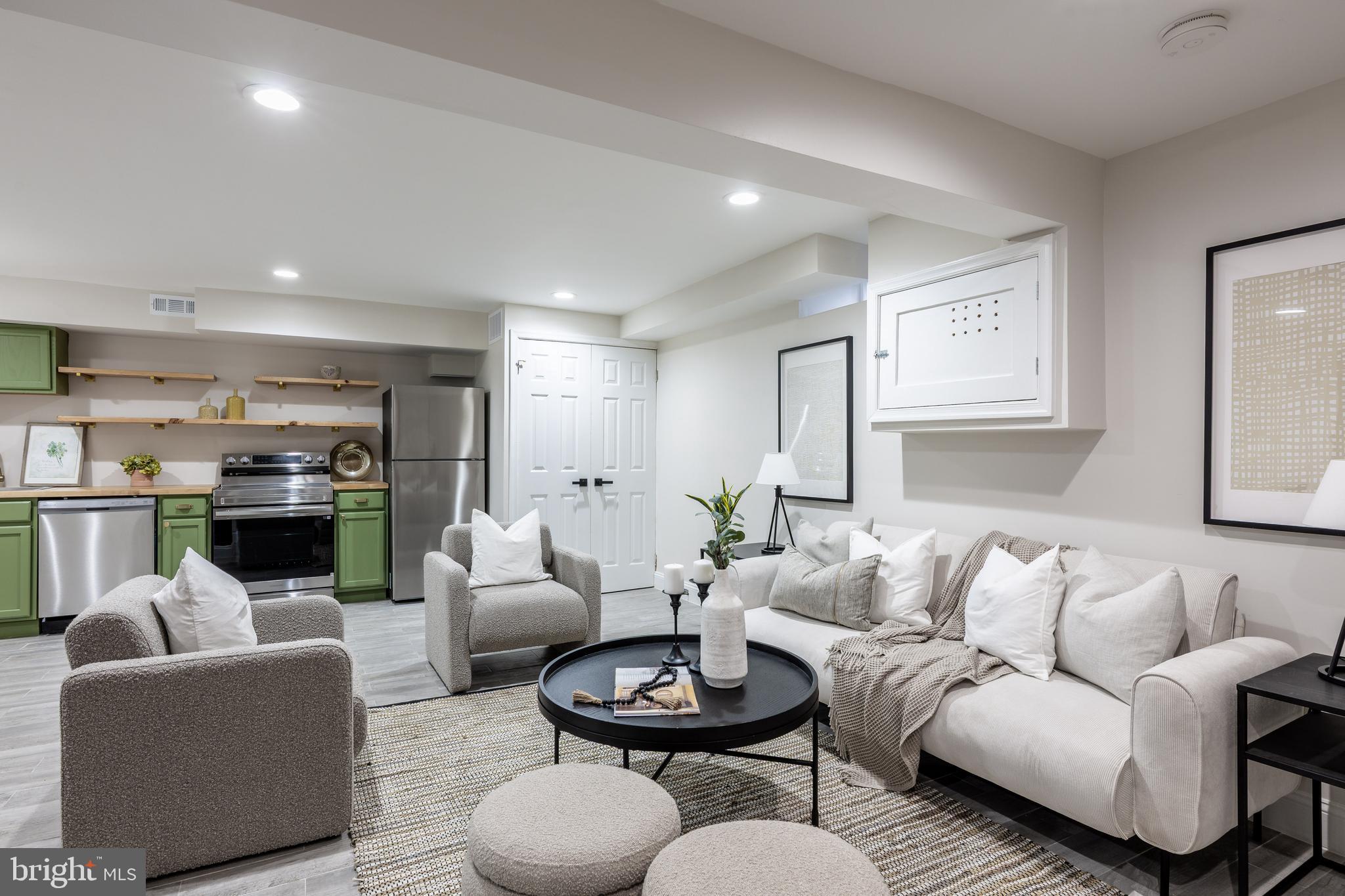 RESERVOIR HILL - Residential