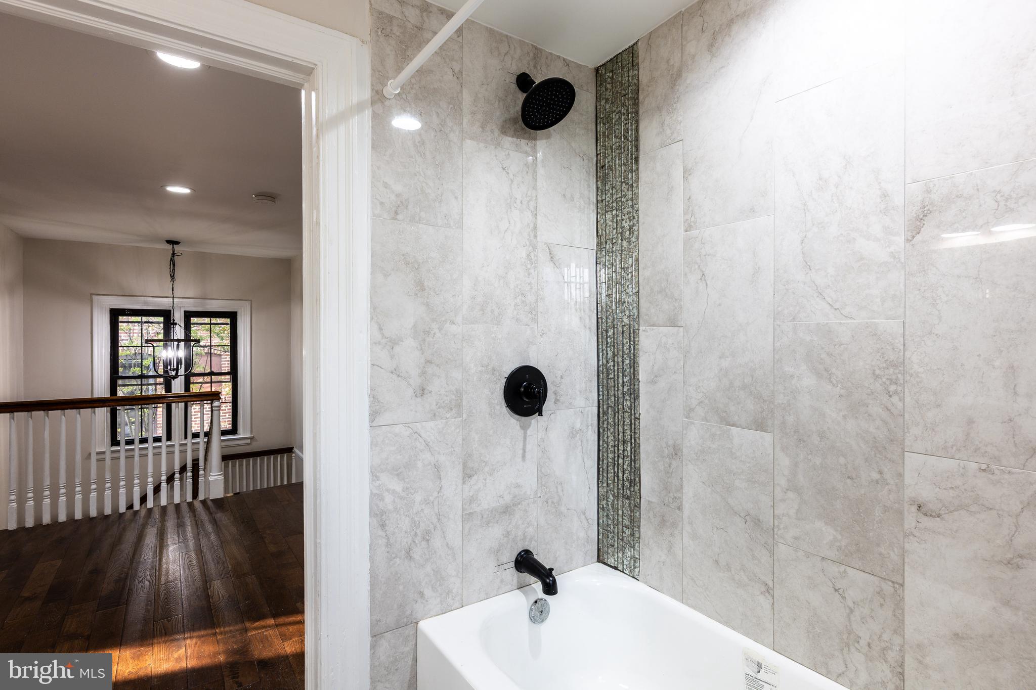 RESERVOIR HILL - Residential
